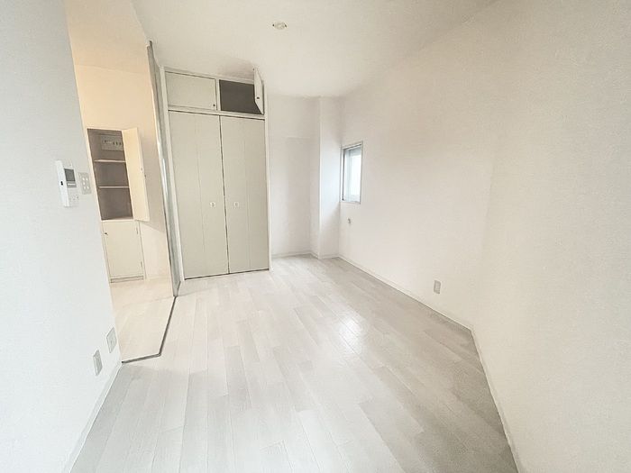 ベッドルーム