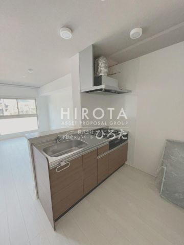 マツモトキヨシ西小倉店(750m)