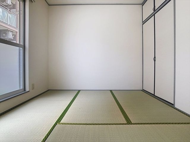 ベッドルーム