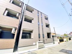 ミュゲット東部市場前の外観画像
