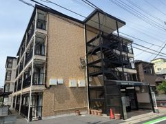 日進パレスの外観画像