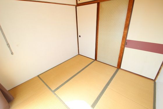 ベッドルーム