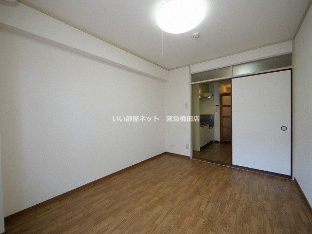 洋室