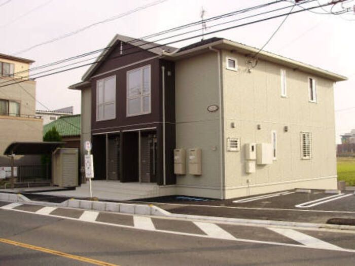 エミグランドの外観画像