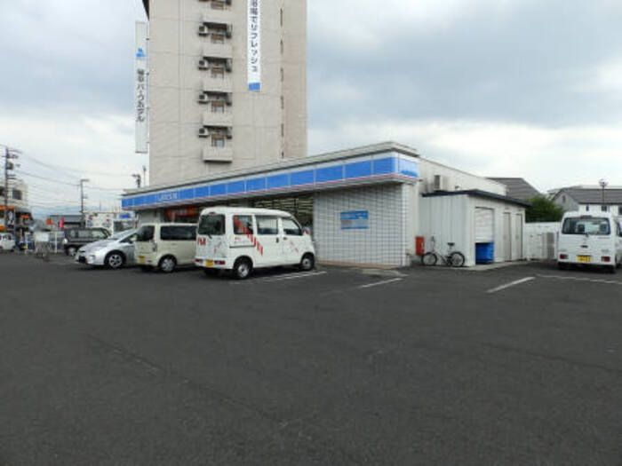 ローソン琴平町榎井店(722m)