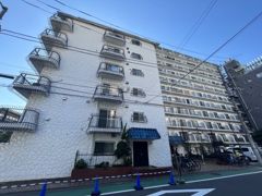 秀和目黒駅前レジデンスの外観画像