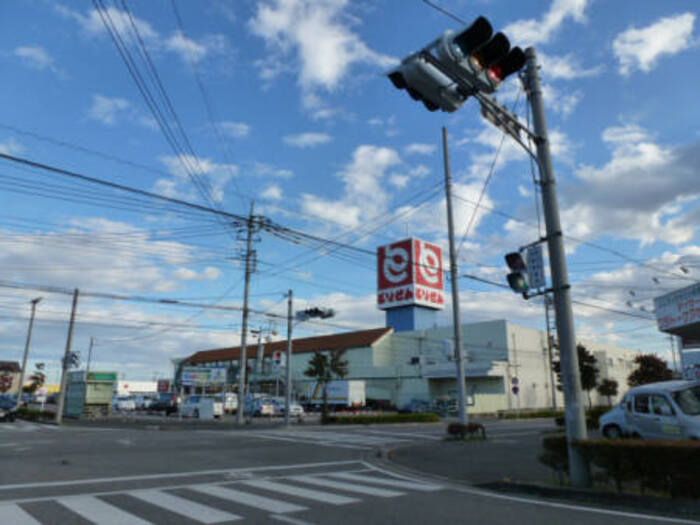 近くに施設あり