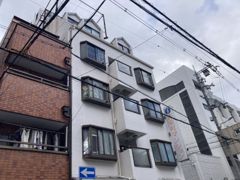 菅栄町レディースマンションの外観画像