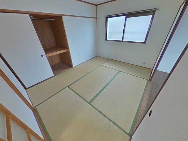 ベッドルーム