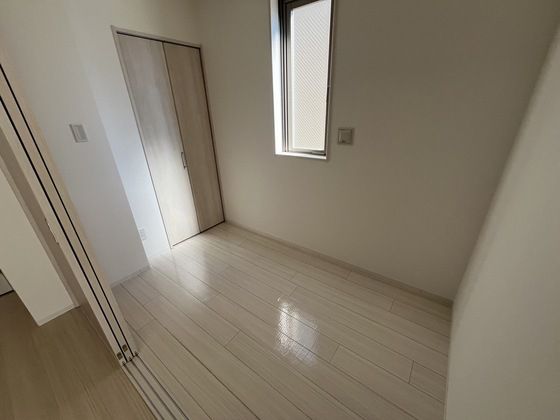 ベッドルーム