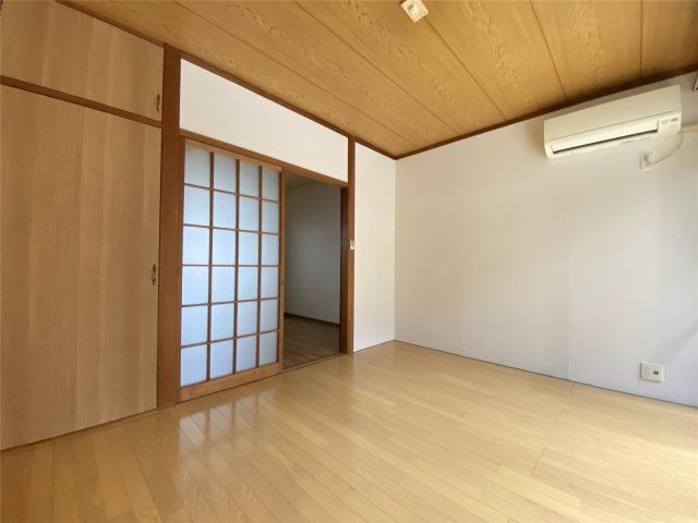 洋室