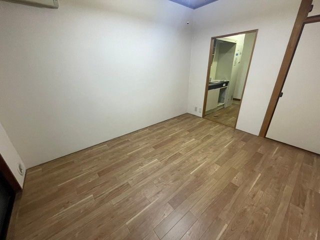 ベッドルーム