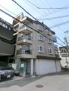 メゾン御供田の外観