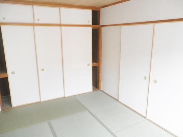 ベッドルーム