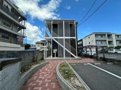 レオパレスジュネスEBAの外観画像