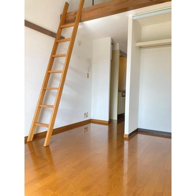 ベッドルーム