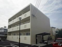 レオパレス那覇うりずんの外観画像