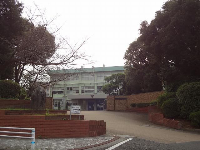 福岡県立八幡高校(1990m)