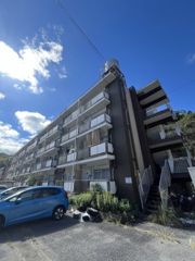 ヴィラナリー雲雀丘3号棟の外観画像