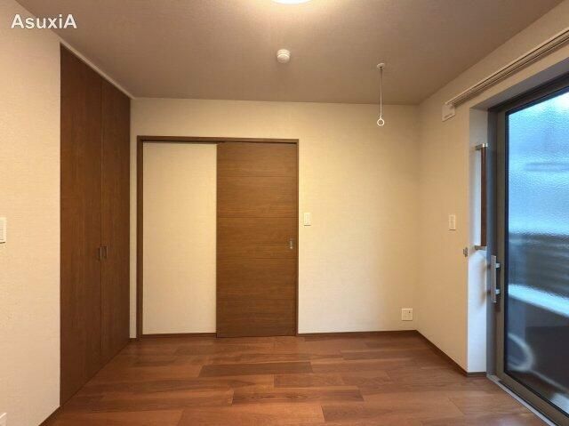 ベッドルーム