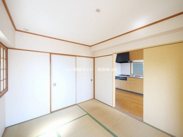 ベッドルーム