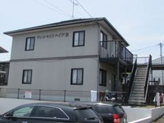 サンシャインハイツ B棟の外観画像