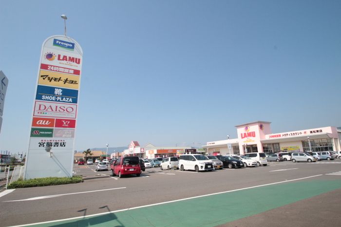 近くに施設あり