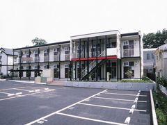 レオパレス新戸ウエストの外観画像