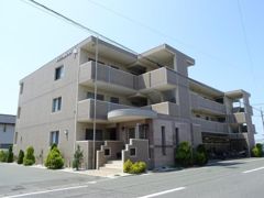 ペラルゴスの外観画像