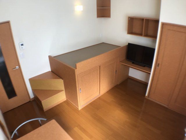 ベッドルーム