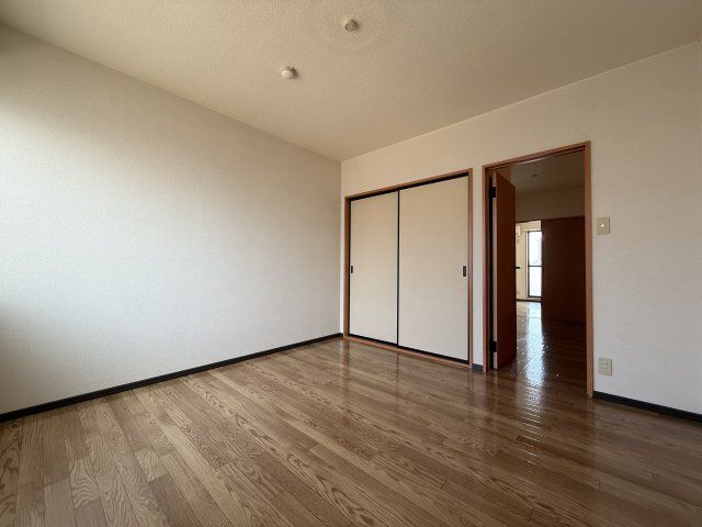洋室