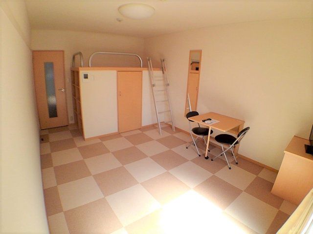 ベッドルーム