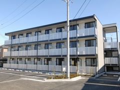 レオパレスオークヒルズBの外観画像