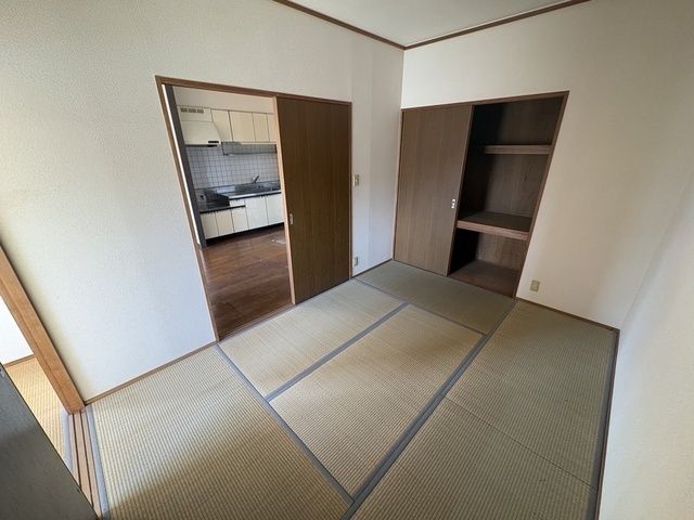 ベッドルーム