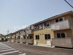 スペリアージュ B棟の外観画像