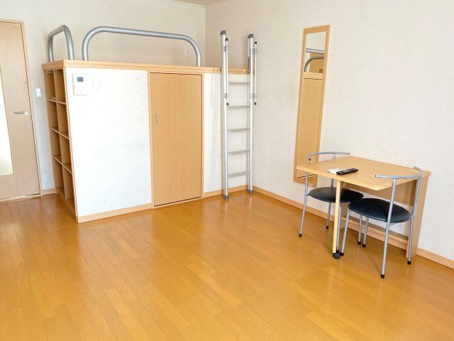 ベッドルーム