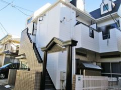 レオパレス西巣鴨の外観画像