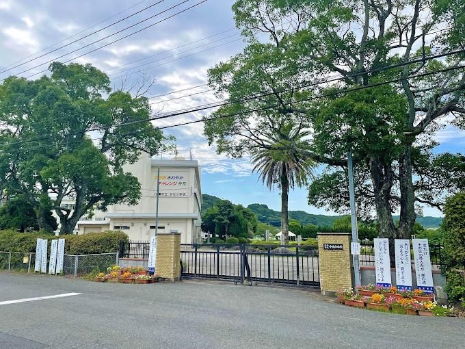 今元小学校(1800m)