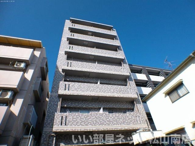 ヴェラヴィータ泉町Ⅱの外観画像