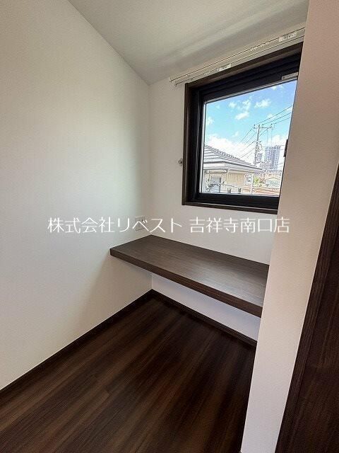 ベッドルーム