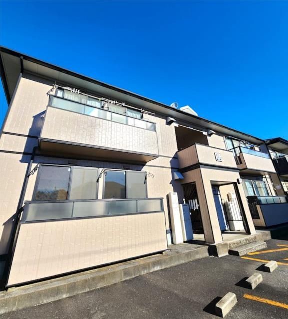 セラ岡村Bの外観画像