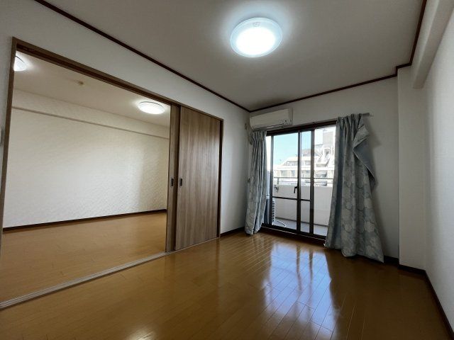 洋室