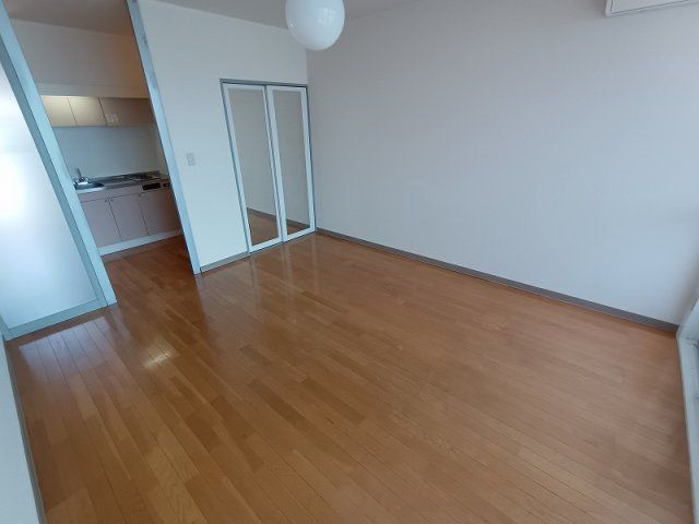 ベッドルーム