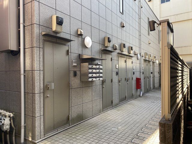 その他