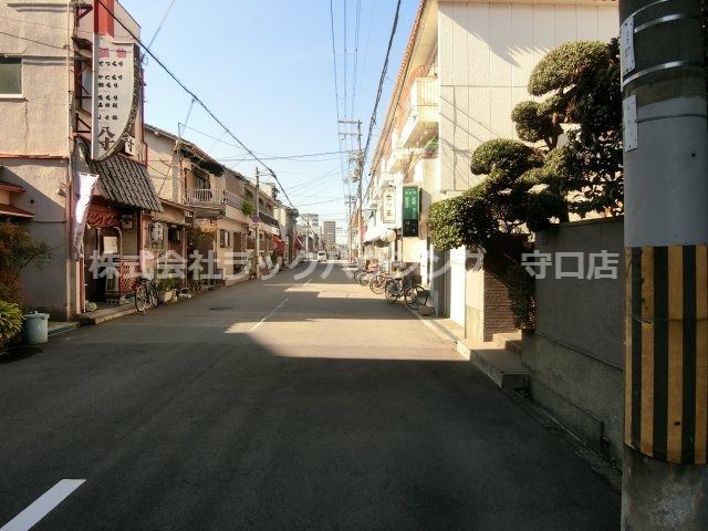 近くに施設あり