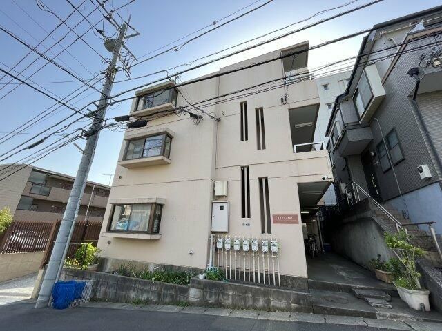 ラファエル鷺沼の外観画像
