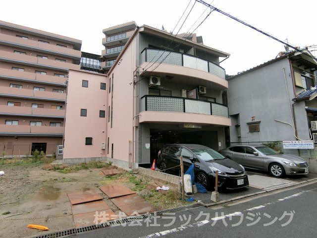 マンションハーモニーの外観画像