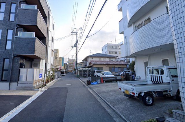 近くに施設あり