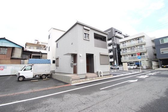 ユーノス富田町の外観画像