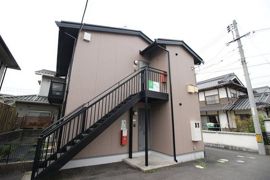 メゾン瀬戸A棟B棟 Bの外観画像